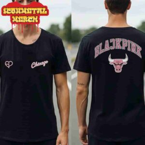 Chicago Bulls Mitchell & Ness x BLACKPINK Collabration Black Tee Merch Limited Two Sided Classic T-Shirt